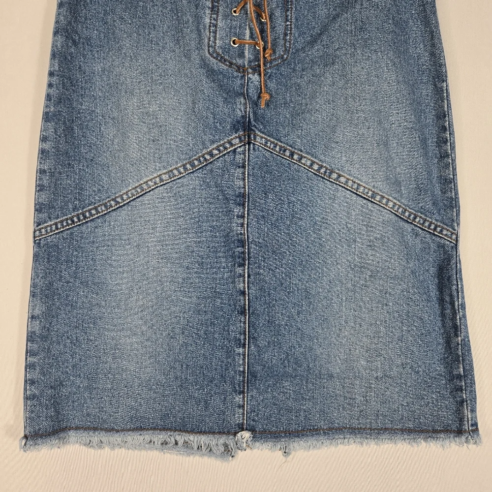 Y2K Hot Kiss Denim Skirt sz 7 28 Leather Tie Angle Seams Indie Sleaze Fray Hem